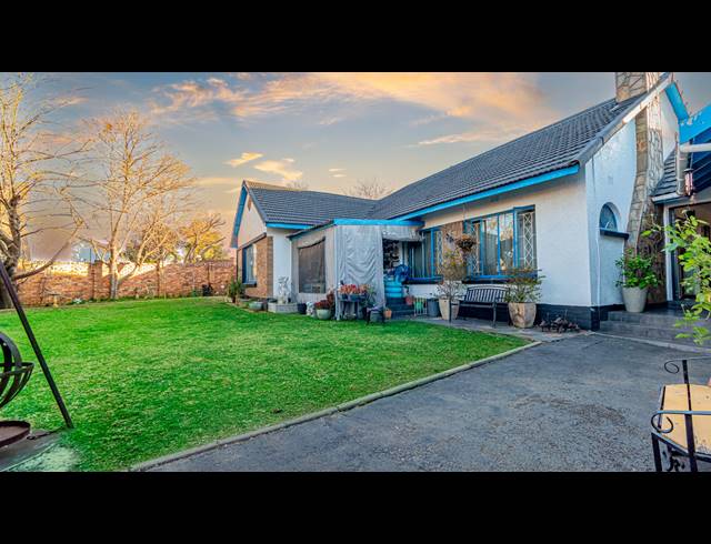 4 BEDROOM HOUSE FOR SALE IN RACEVIEW